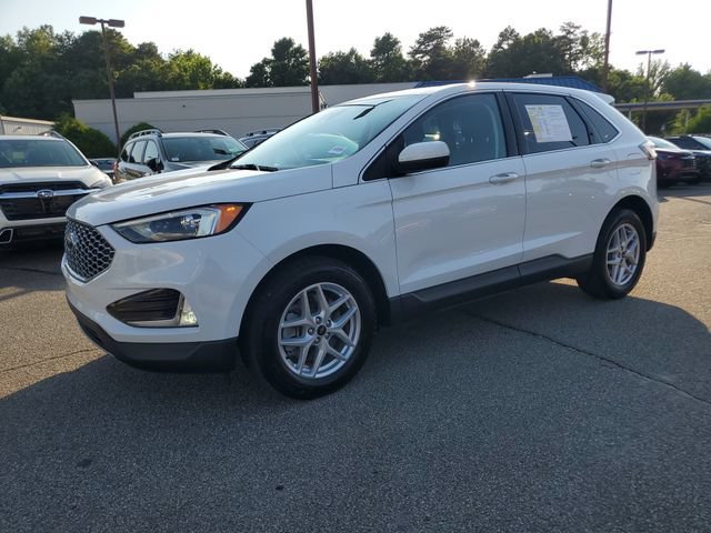 Used 2023 Ford Edge SEL w/ Convenience Package AWD/4WD image 3