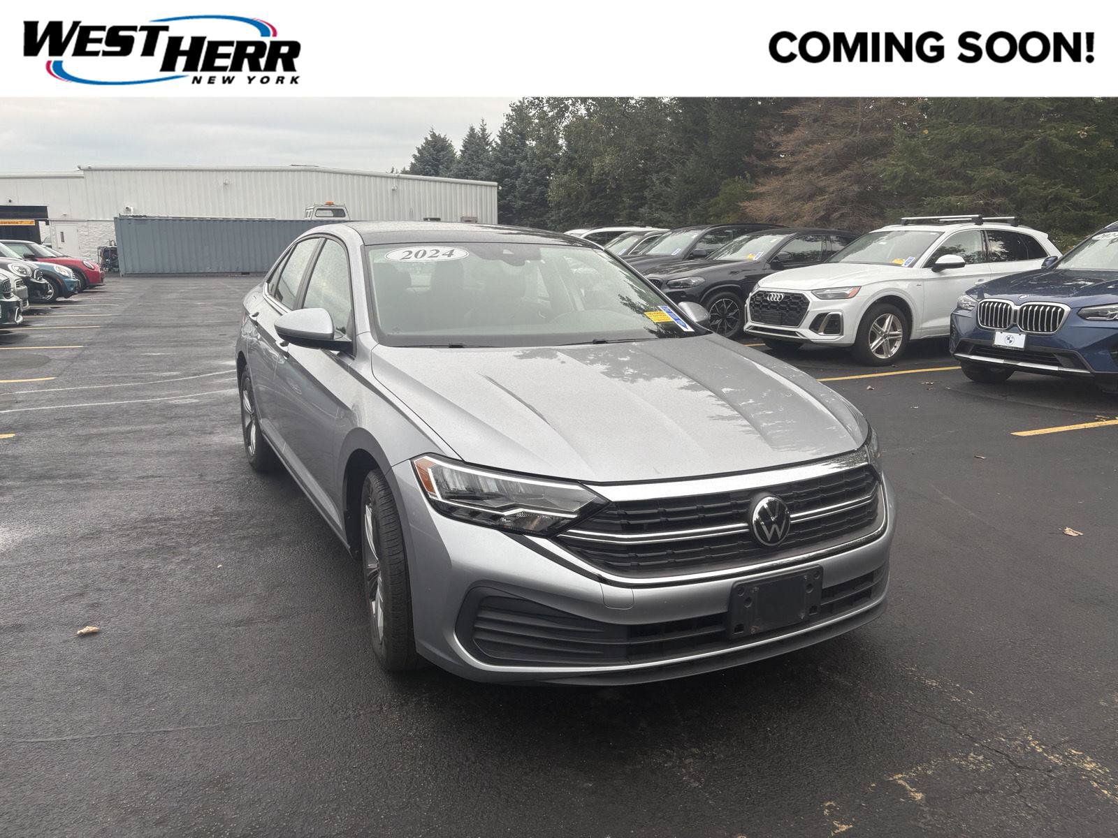 Used 2024 Volkswagen Jetta SE w/ Panoramic Sunroof Package