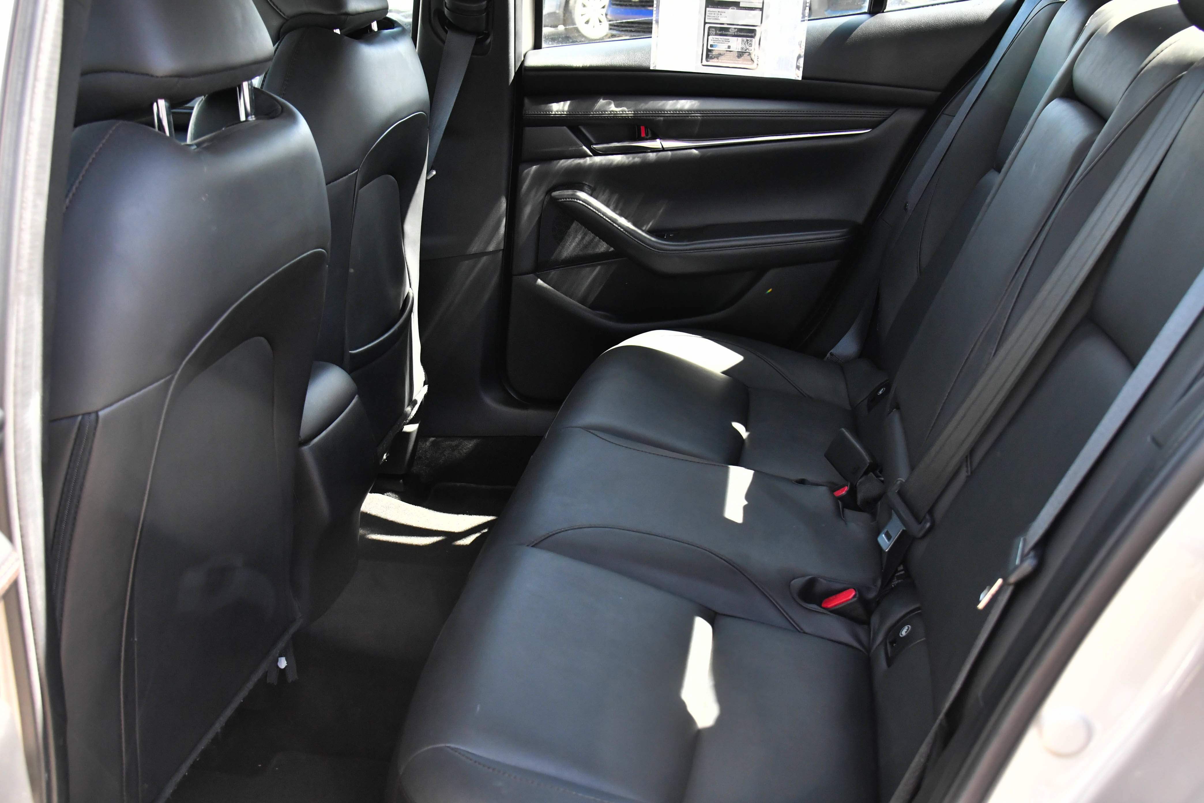 Used 2024 MAZDA MAZDA3 s FWD image 34