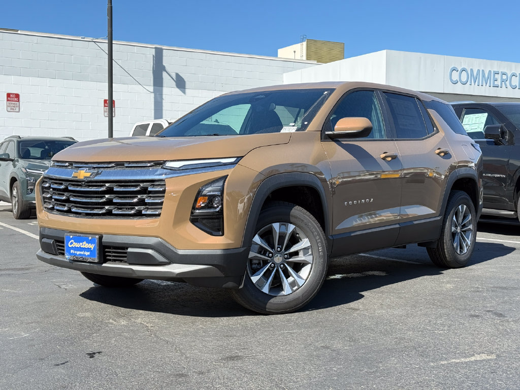 New 2027 Chevrolet Equinox LT w/ Convenience Package II FWD image 2