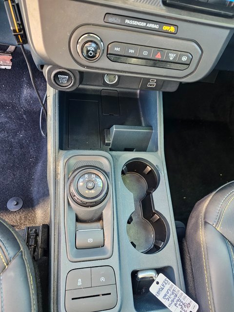 Used 2025 Ford Maverick Lobo image 21