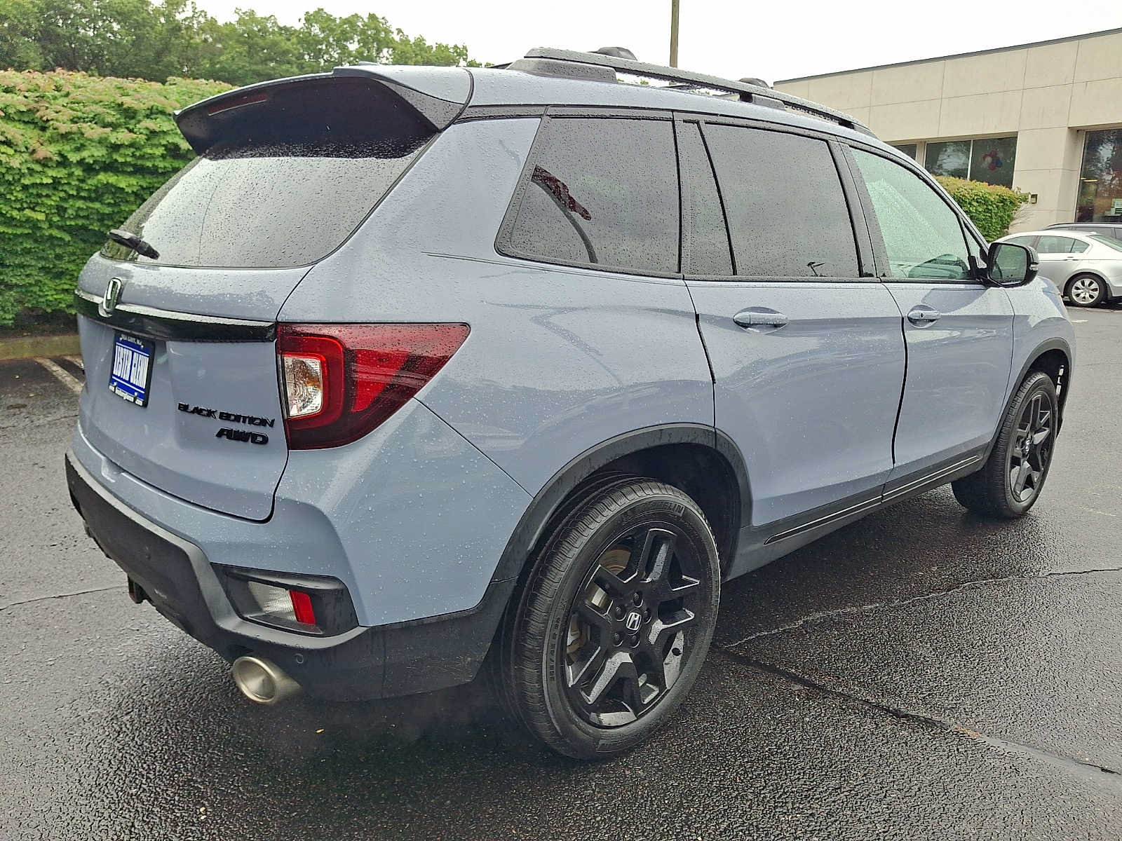 Certified 2025 Honda Passport Black Edition image 6