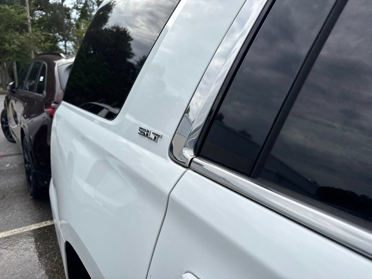Used 2017 GMC Yukon SLT RWD image 8