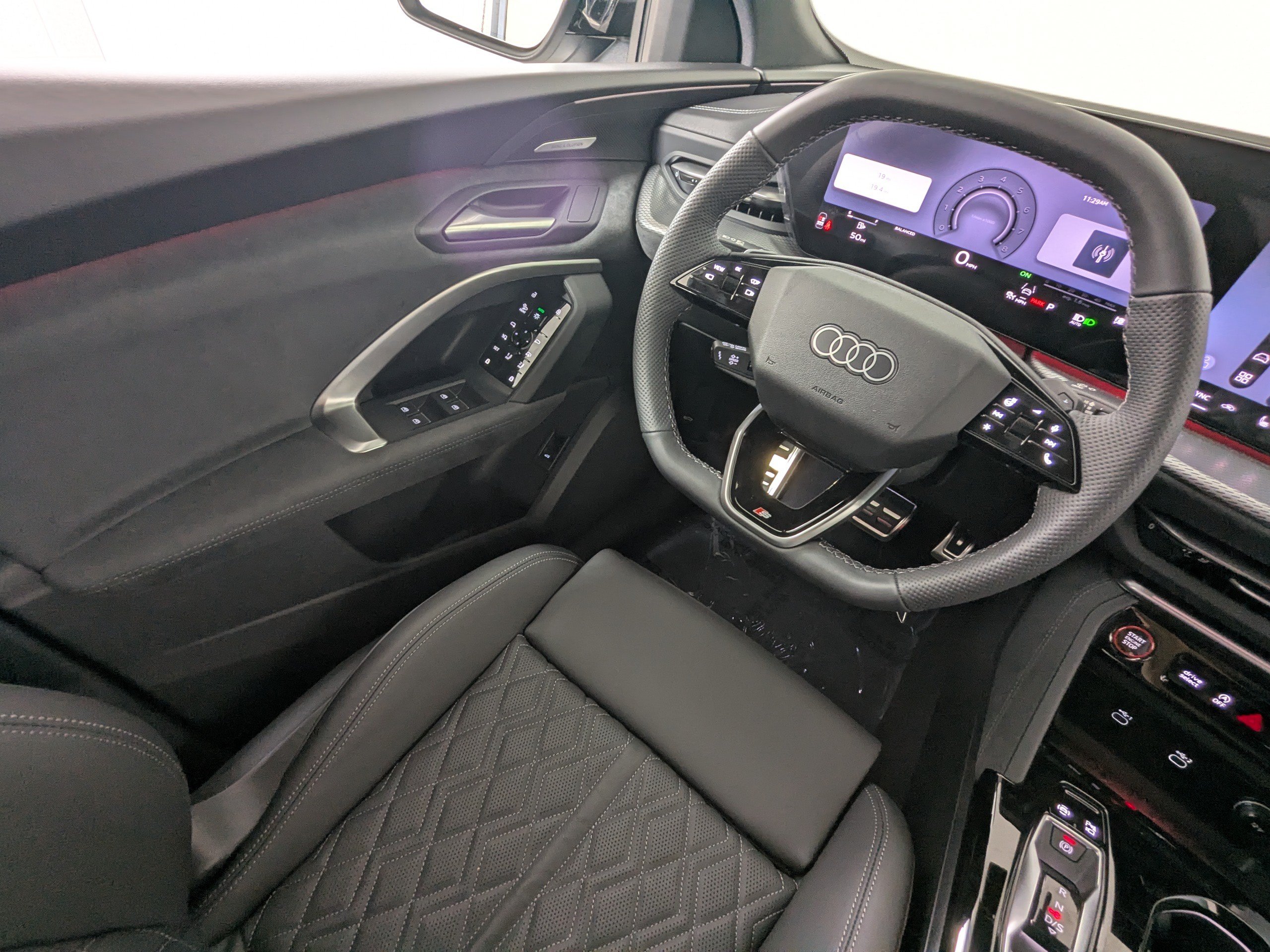 New 2026 Audi SQ5 Prestige AWD/4WD image 11