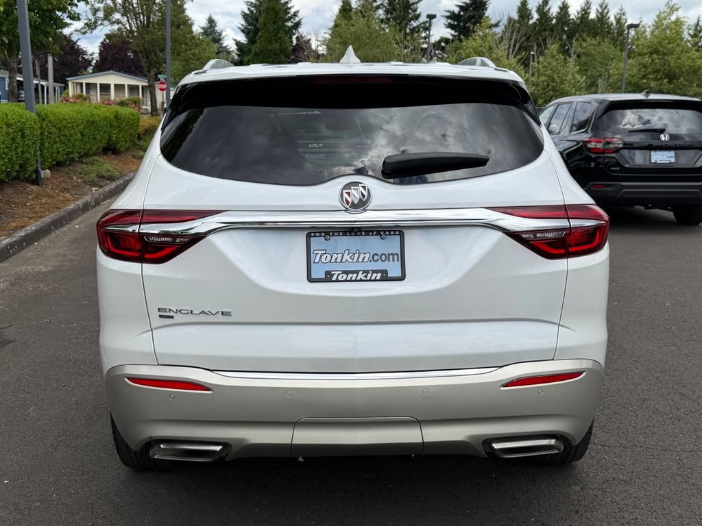 Used 2021 Buick Enclave Premium w/ Sun and Sites Package AWD/4WD image 6