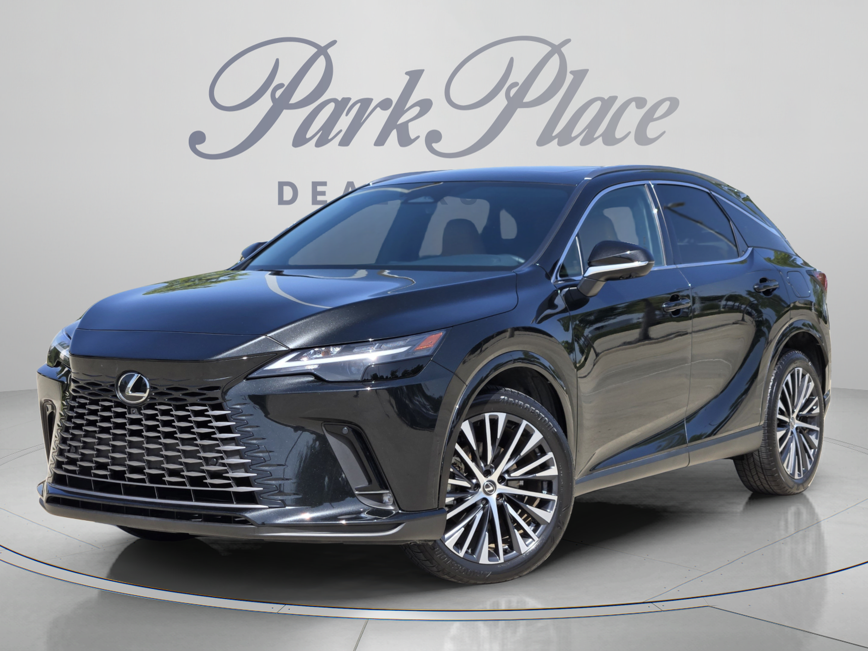 Certified 2025 Lexus RX 350 Premium Plus w/ Accessory Package (Z1) FWD image 1