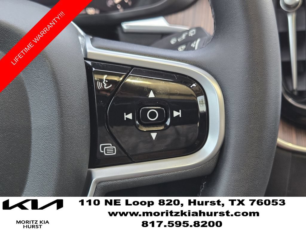 Used 2023 Volvo XC60 B5 Plus w/ Protection Package Premier FWD image 29
