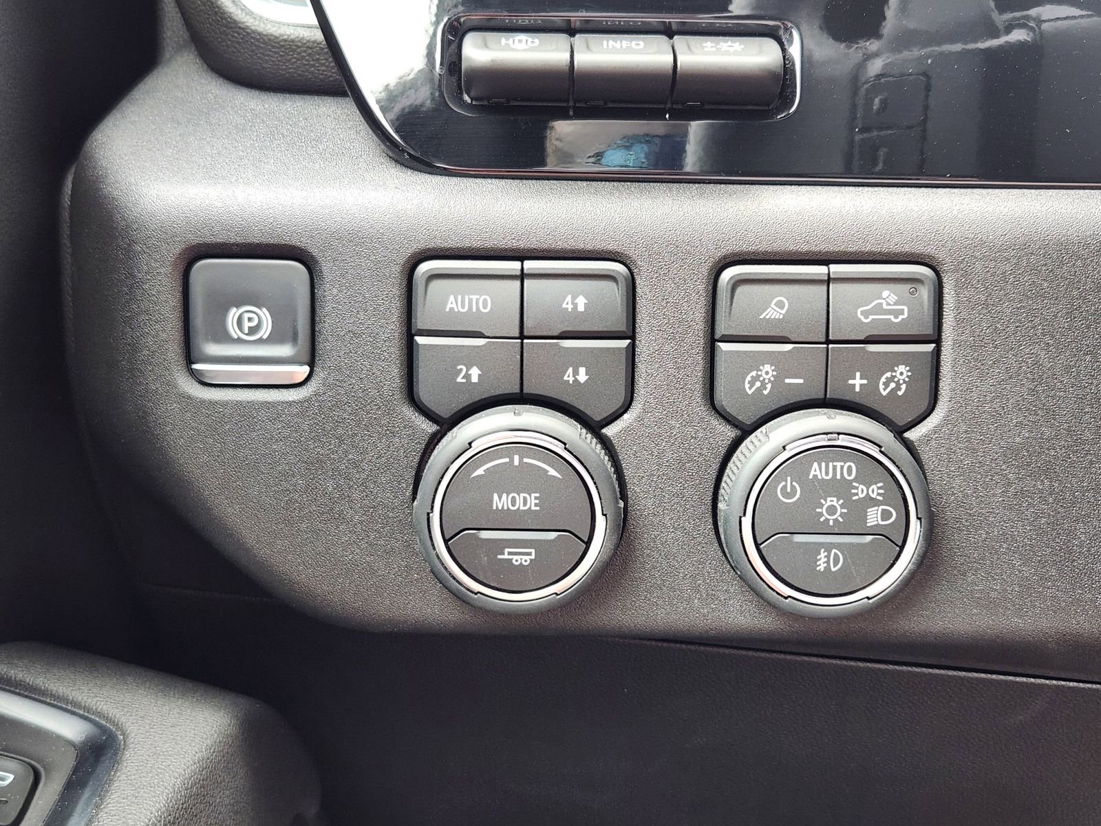 Used 2026 Chevrolet Silverado 1500 High Country w/ Midnight Edition image 23