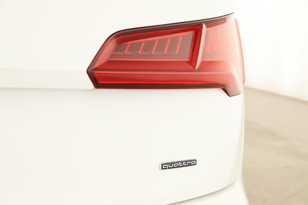 Used 2019 Audi Q5 2.0T Premium Plus image 30