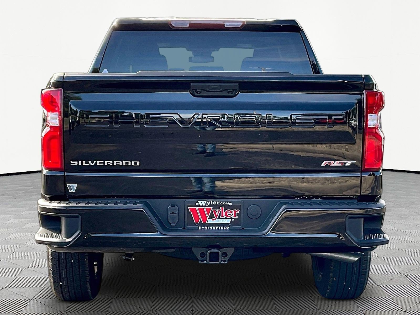 New 2026 Chevrolet Silverado 1500 RST AWD/4WD image 5