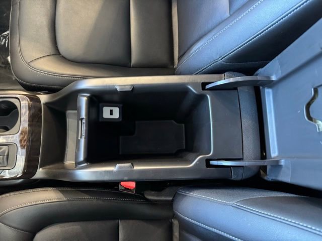 Used 2016 GMC Canyon SLT w/ Driver Alert Package AWD/4WD image 15