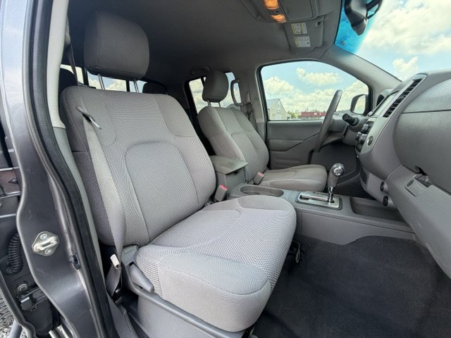 Used 2019 Nissan Frontier SV w/ Value Truck Package RWD image 9