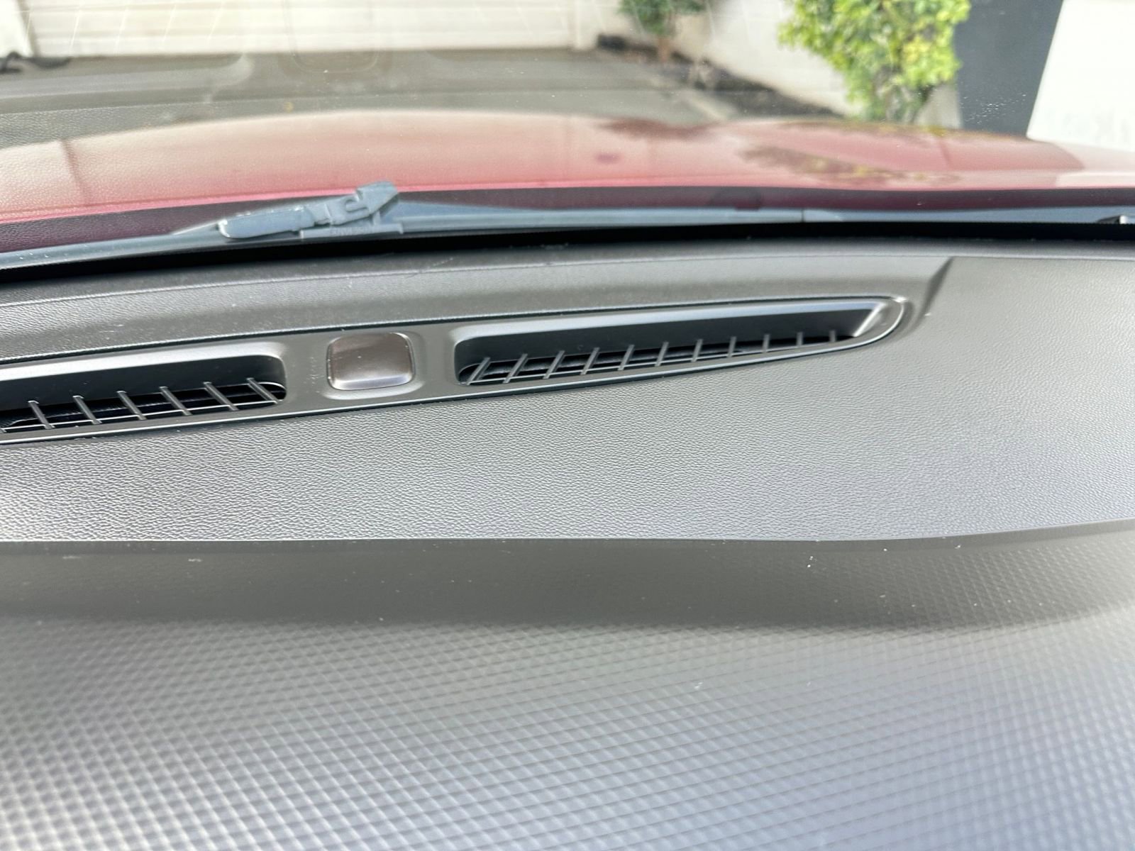 Used 2025 Chevrolet Trax LT image 18