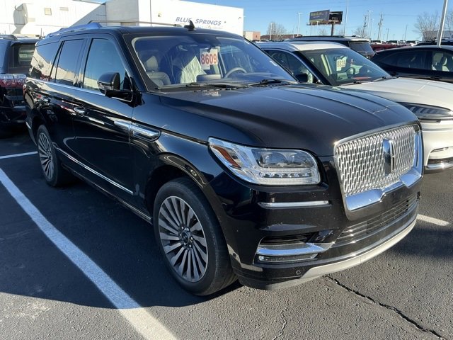 Used 2019 Lincoln Navigator Reserve w/ Cargo Package image 4
