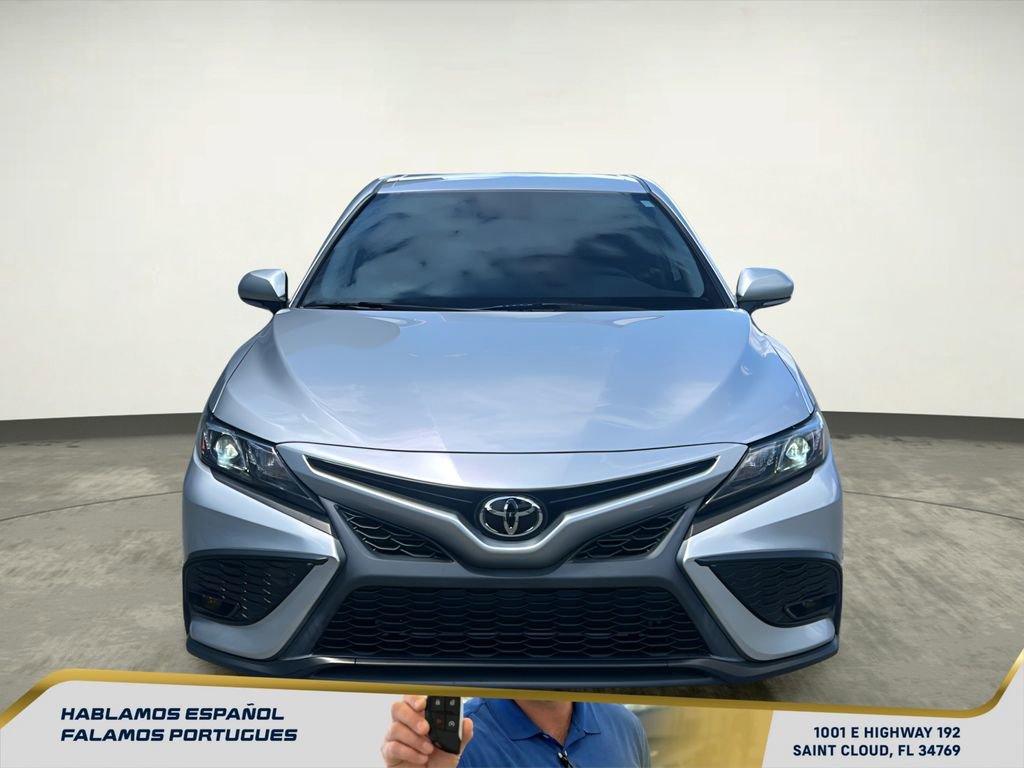 Used 2023 Toyota Camry SE FWD image 9