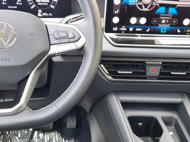 New 2026 Volkswagen Tiguan SE image 26