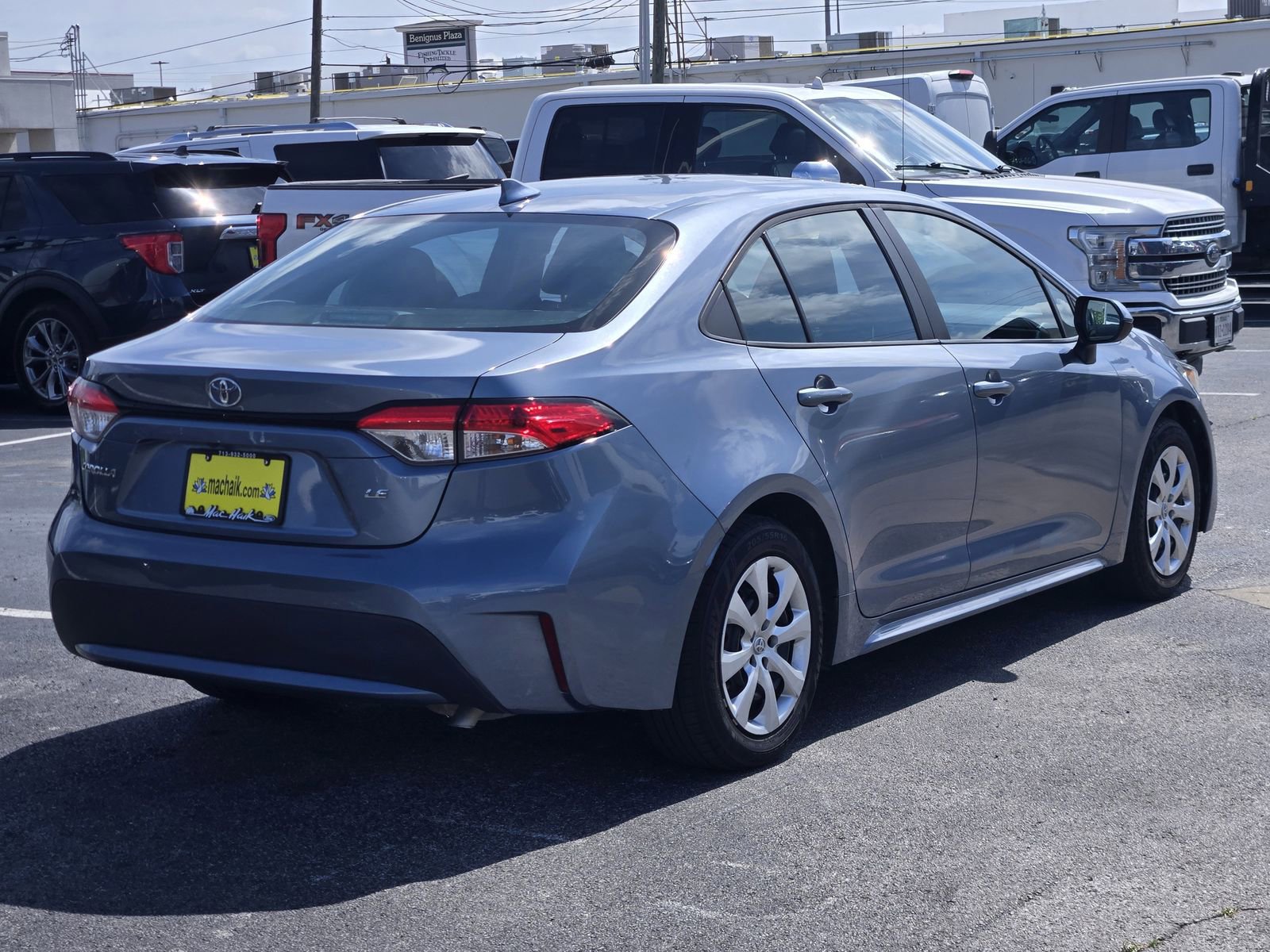 Used 2020 Toyota Corolla LE FWD image 8