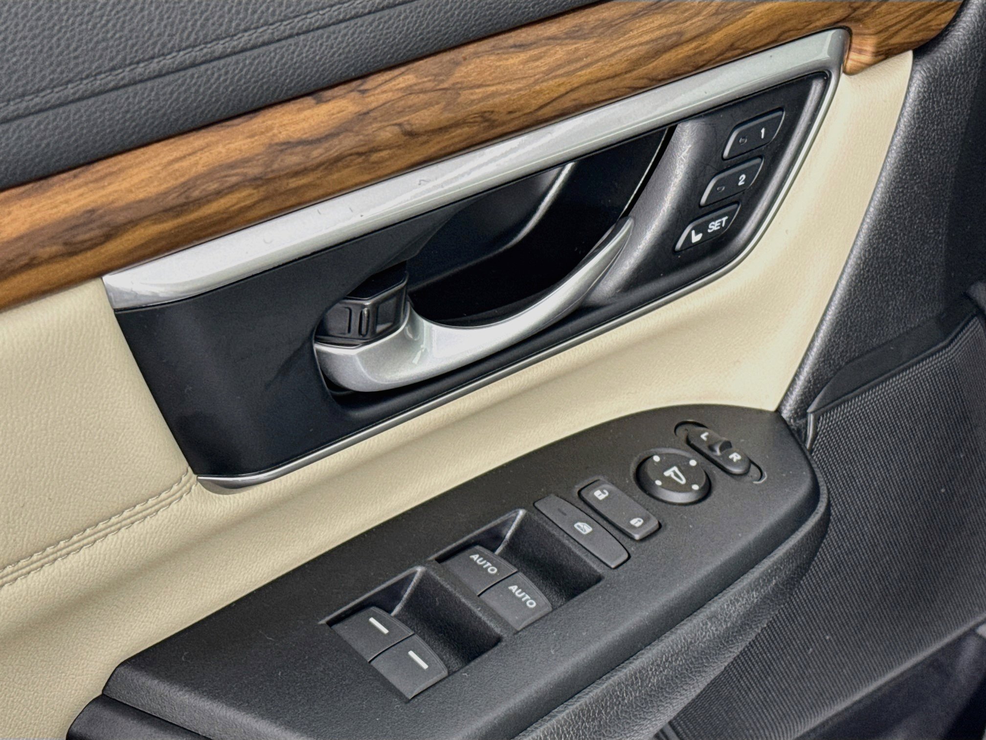 Certified 2022 Honda CR-V EX-L image 17