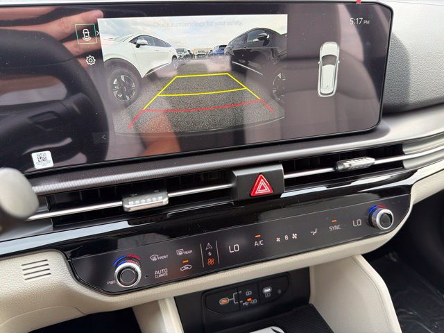 New 2026 Kia Sportage EX AWD/4WD image 17