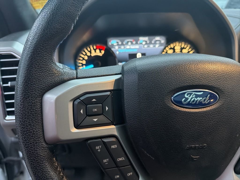 Used 2016 Ford F150 Lariat w/ Equipment Group 502A Luxury image 19