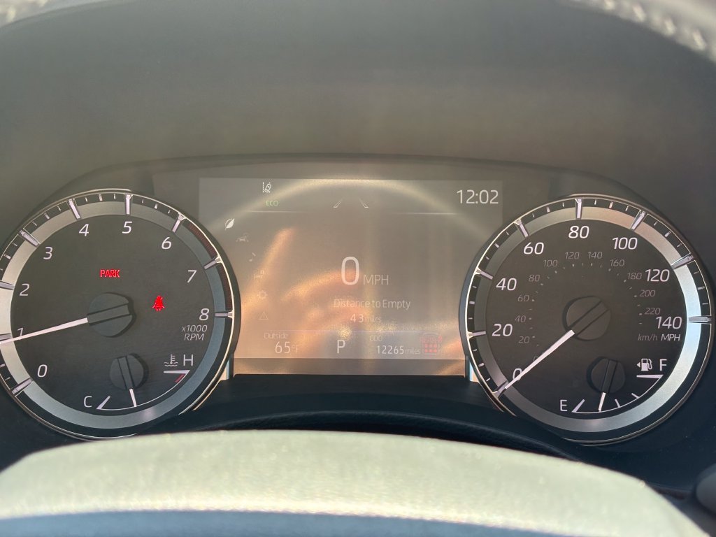 Used 2026 Toyota Highlander XLE AWD/4WD image 6