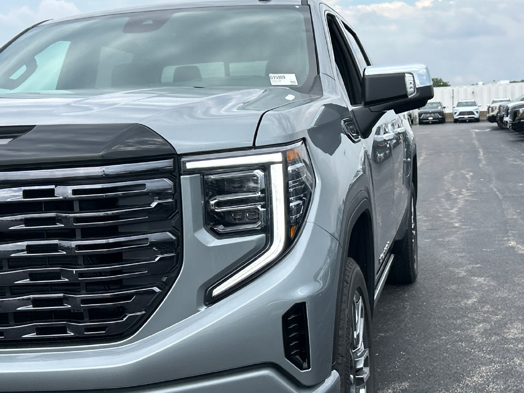 New 2026 GMC Sierra 1500 Denali Ultimate AWD/4WD image 12