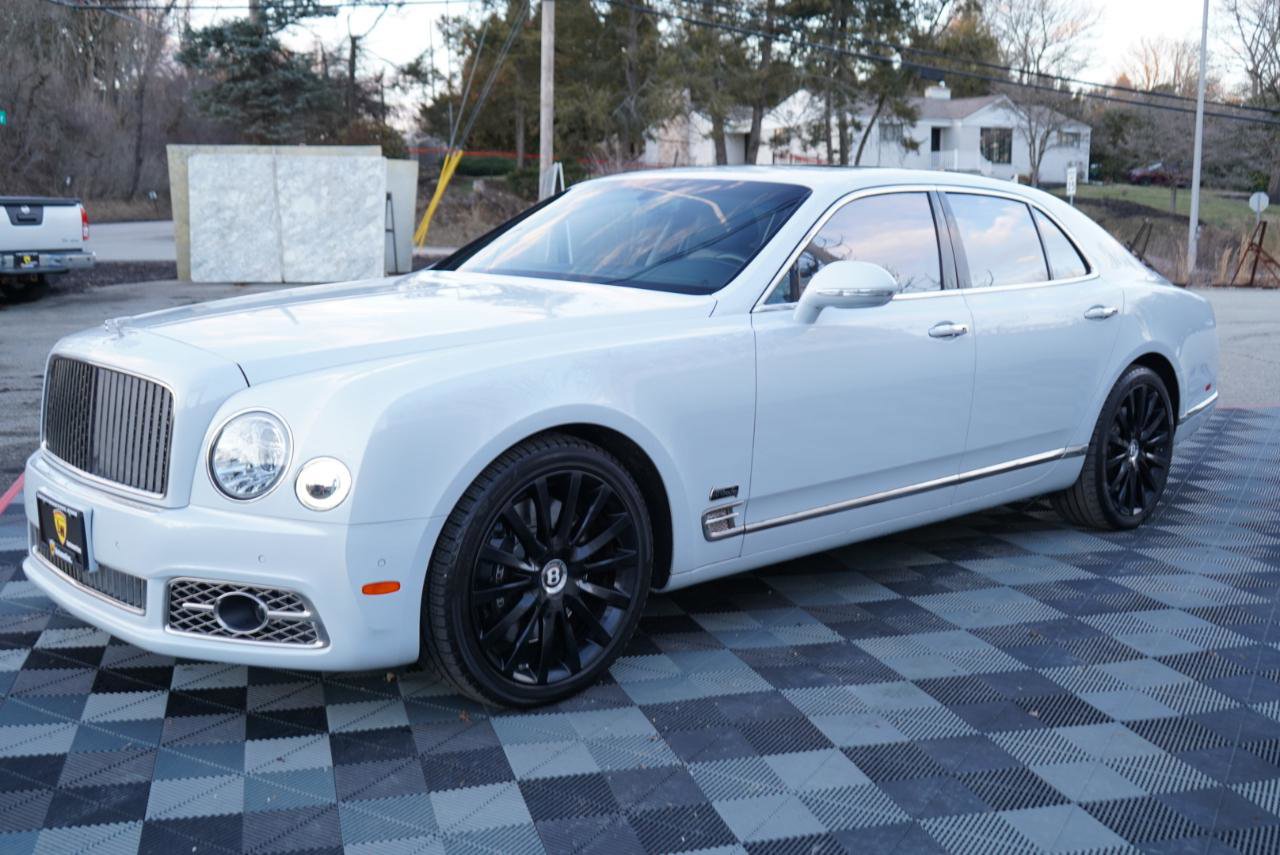 Used 2019 Bentley Mulsanne image 11