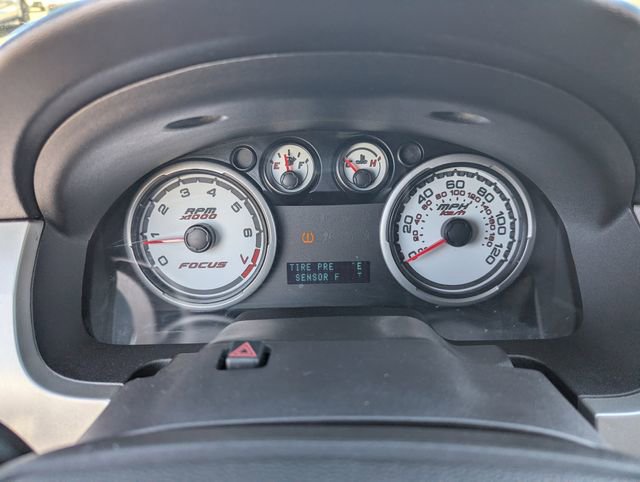 Used 2010 Ford Focus SES image 29