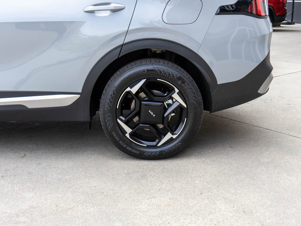 New 2026 Kia Sportage EX AWD/4WD image 28