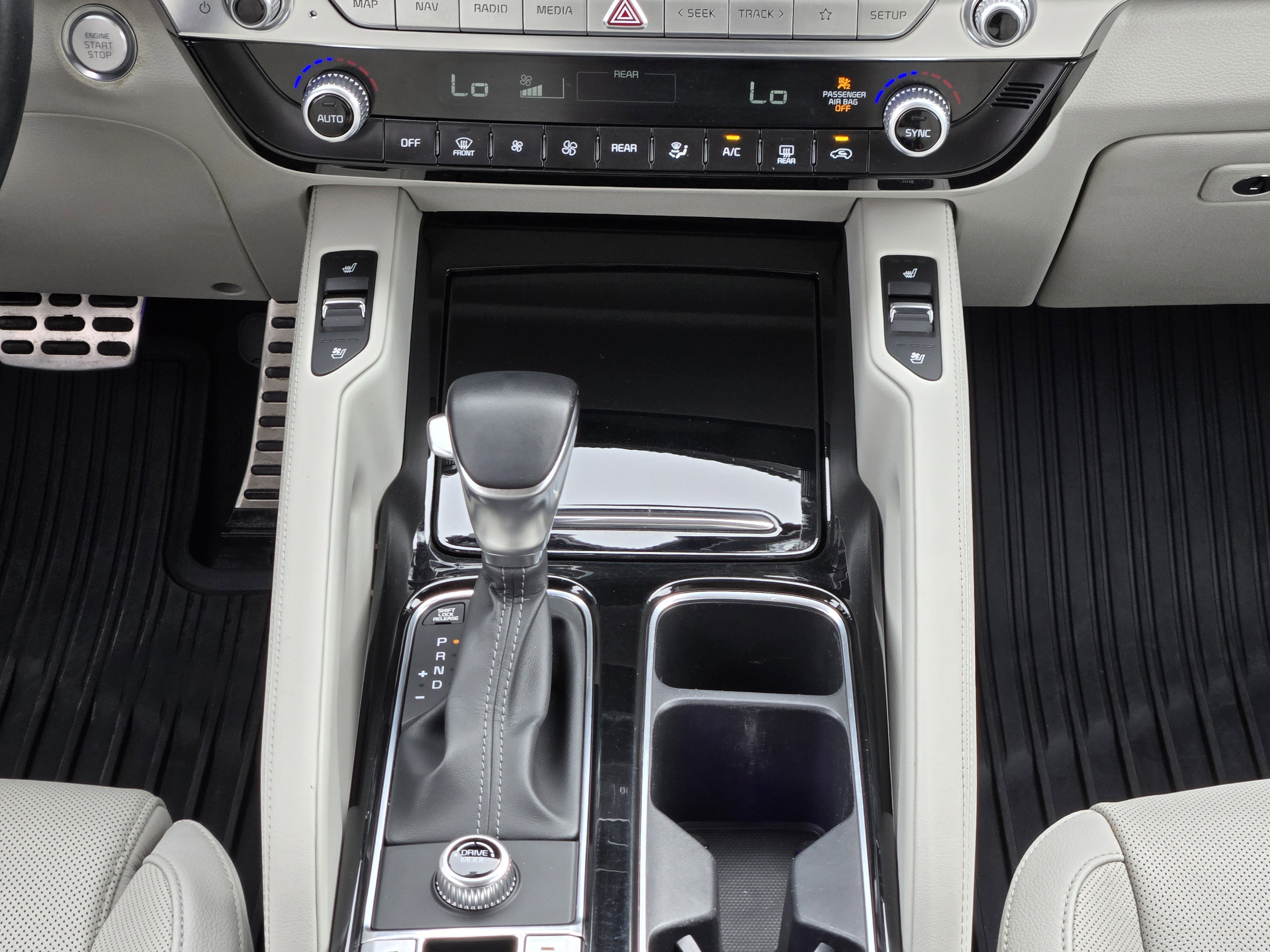 Used 2022 Kia Telluride SX w/ Towing Package image 24