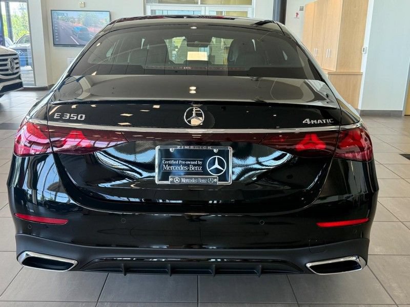 New 2026 Mercedes-Benz E 350 4MATIC Sedan image 4