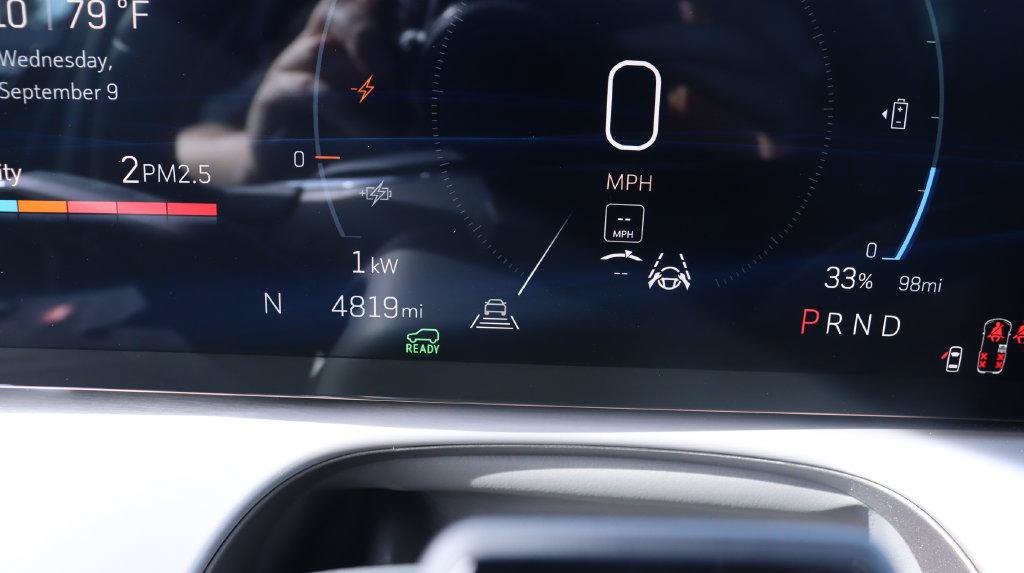 Certified 2026 Cadillac Vistiq Sport AWD/4WD image 23