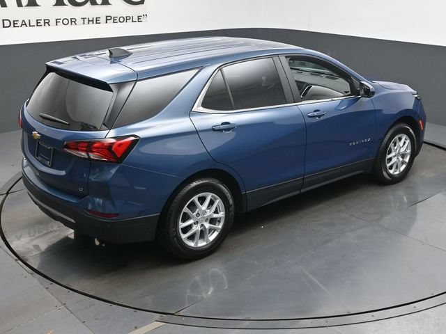 Used 2024 Chevrolet Equinox LT w/ LPO, Floor Liner Package FWD image 41