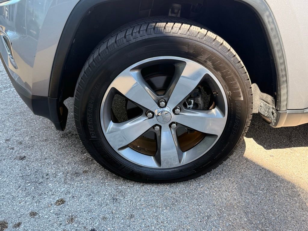 Used 2016 Jeep Grand Cherokee Limited image 33