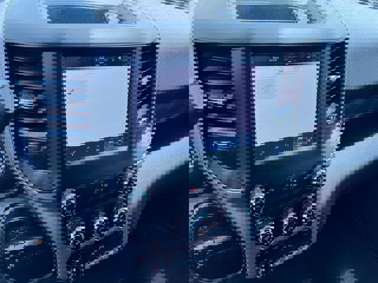 Used 2024 RAM 2500 Tradesman w/ Chrome Appearance Group image 25