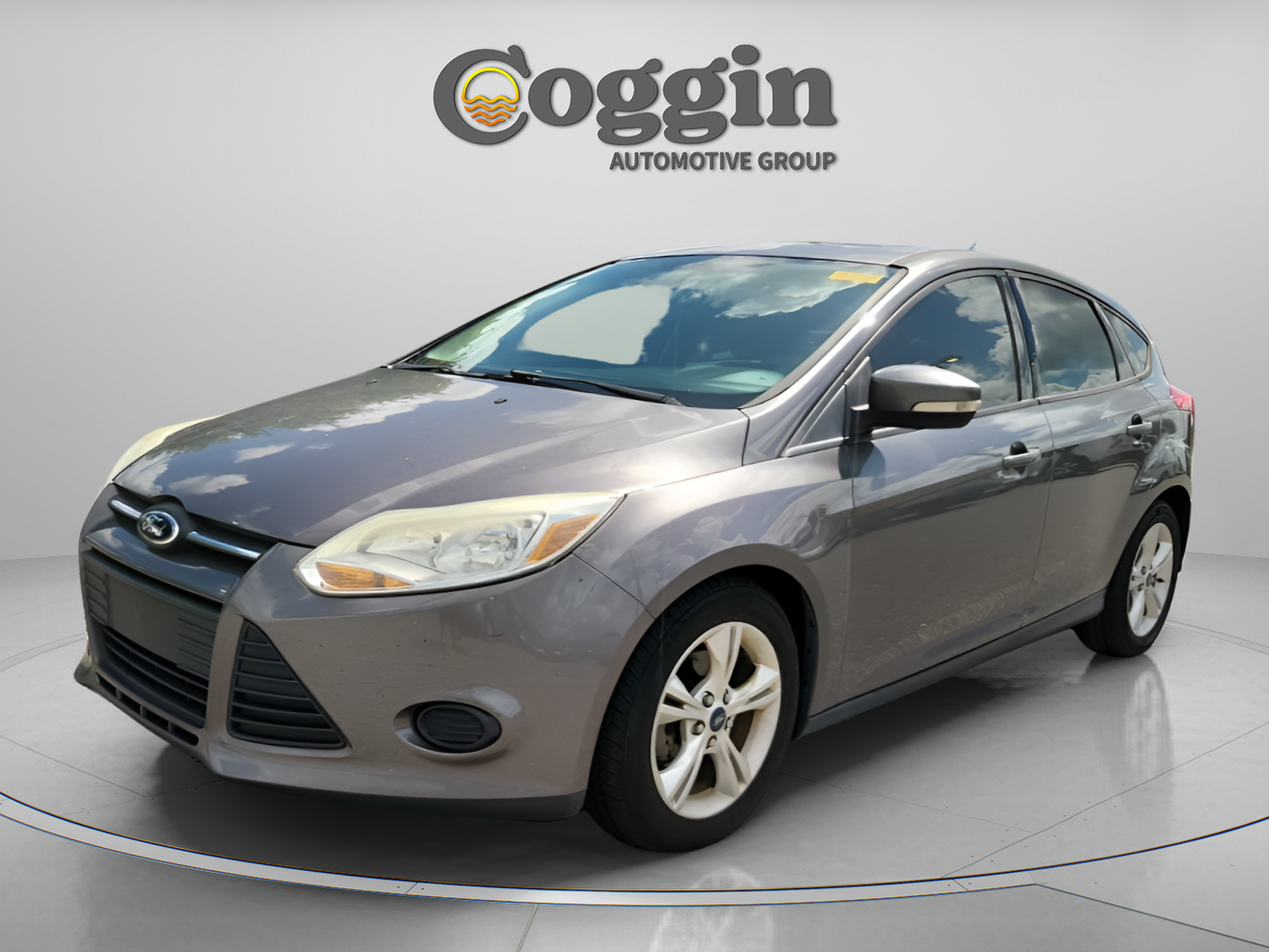 Used 2013 Ford Focus SE w/ Interior Protection Pkg FWD image 2