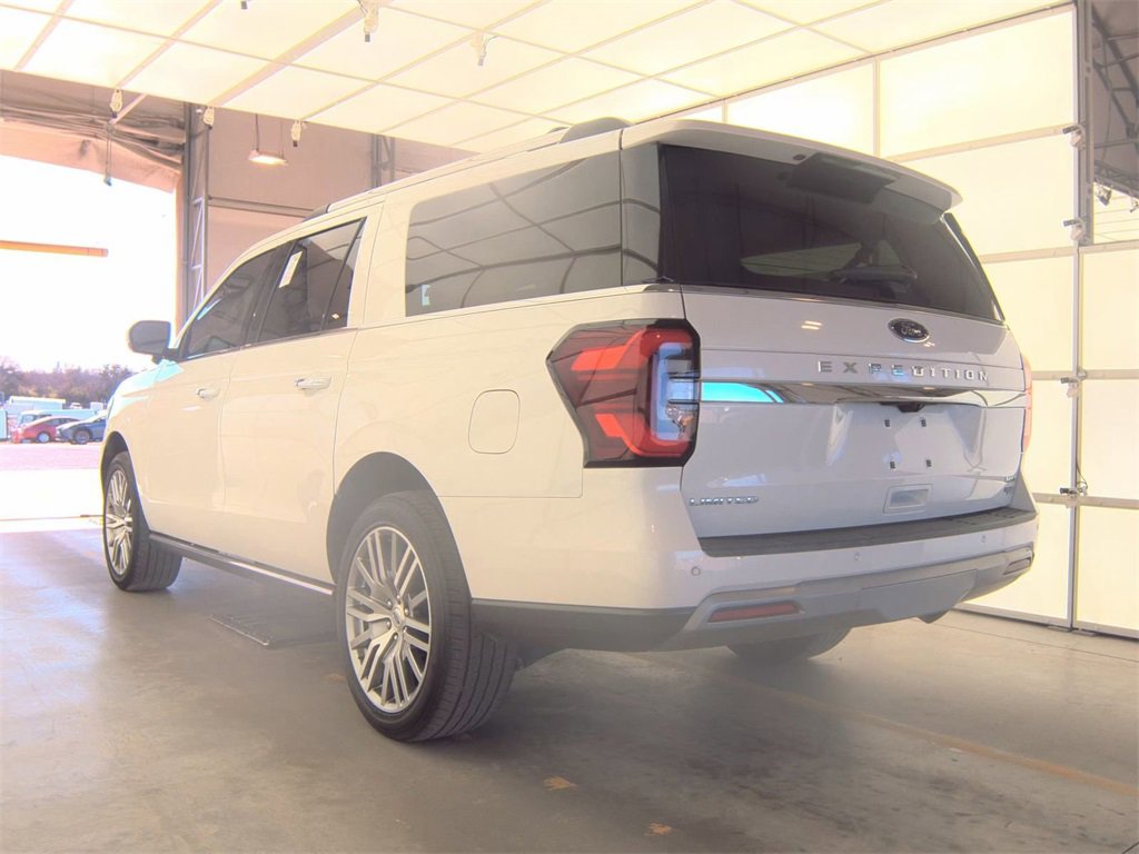 Used 2024 Ford Expedition Max Limited image 9