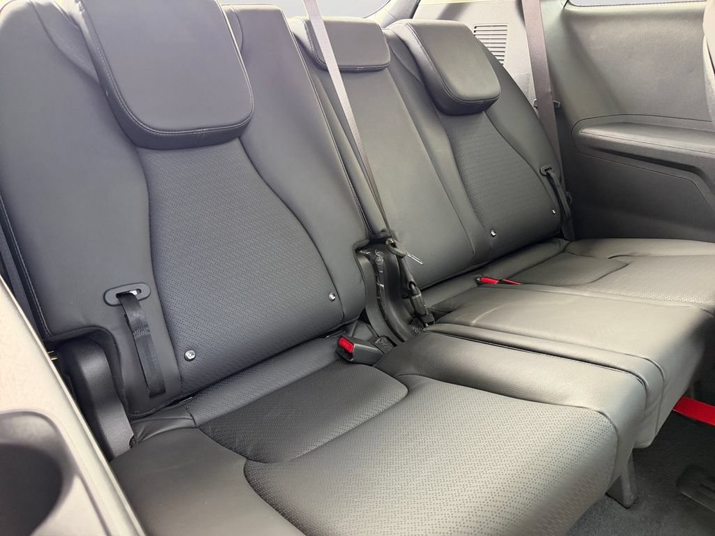 Used 2025 Kia Carnival SX Prestige FWD image 10