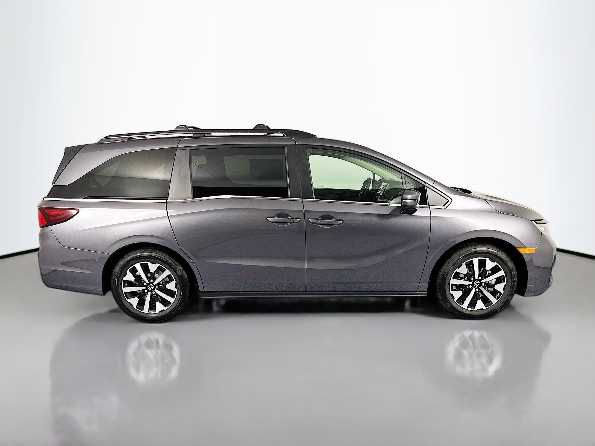 New 2026 Honda Odyssey EX-L image 4
