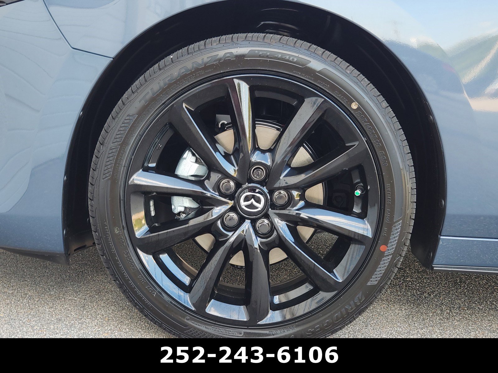 Used 2025 MAZDA MAZDA3 Carbon image 40