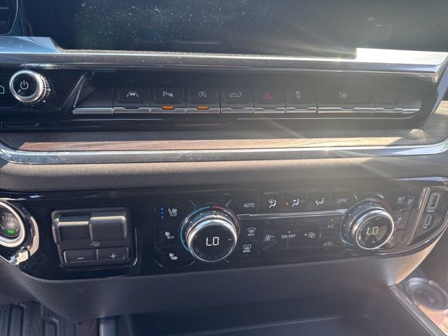 Used 2024 GMC Sierra 1500 SLT w/ SLT Premium Plus Package image 18