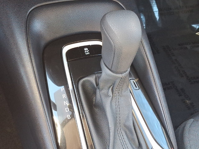 Used 2026 Toyota Corolla LE FWD image 14
