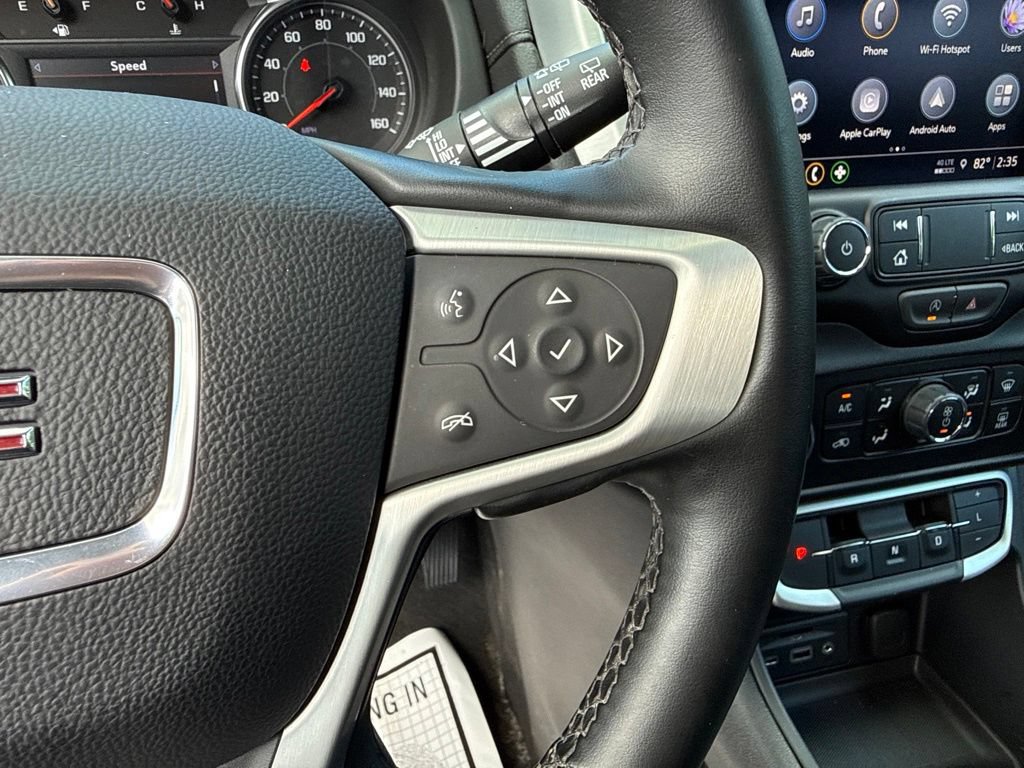 Used 2023 GMC Terrain SLT w/ LPO, Floor Liner Package AWD/4WD image 27