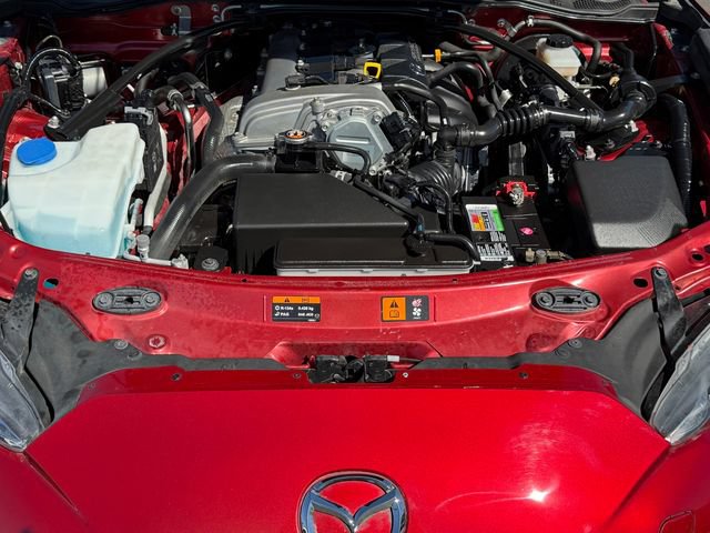 Used 2016 MAZDA MX-5 Miata Club RWD image 22