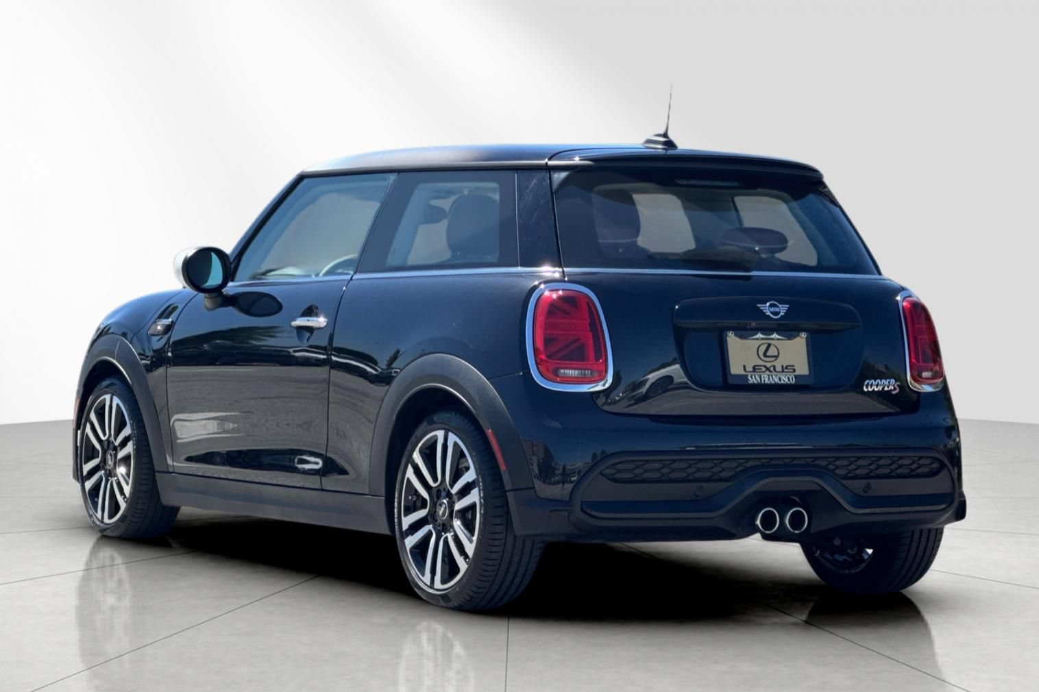 Used 2023 MINI Cooper S FWD image 6
