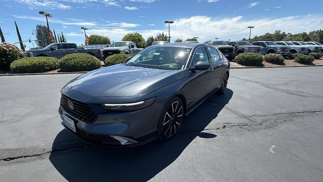 Used 2024 Honda Accord Touring image 1