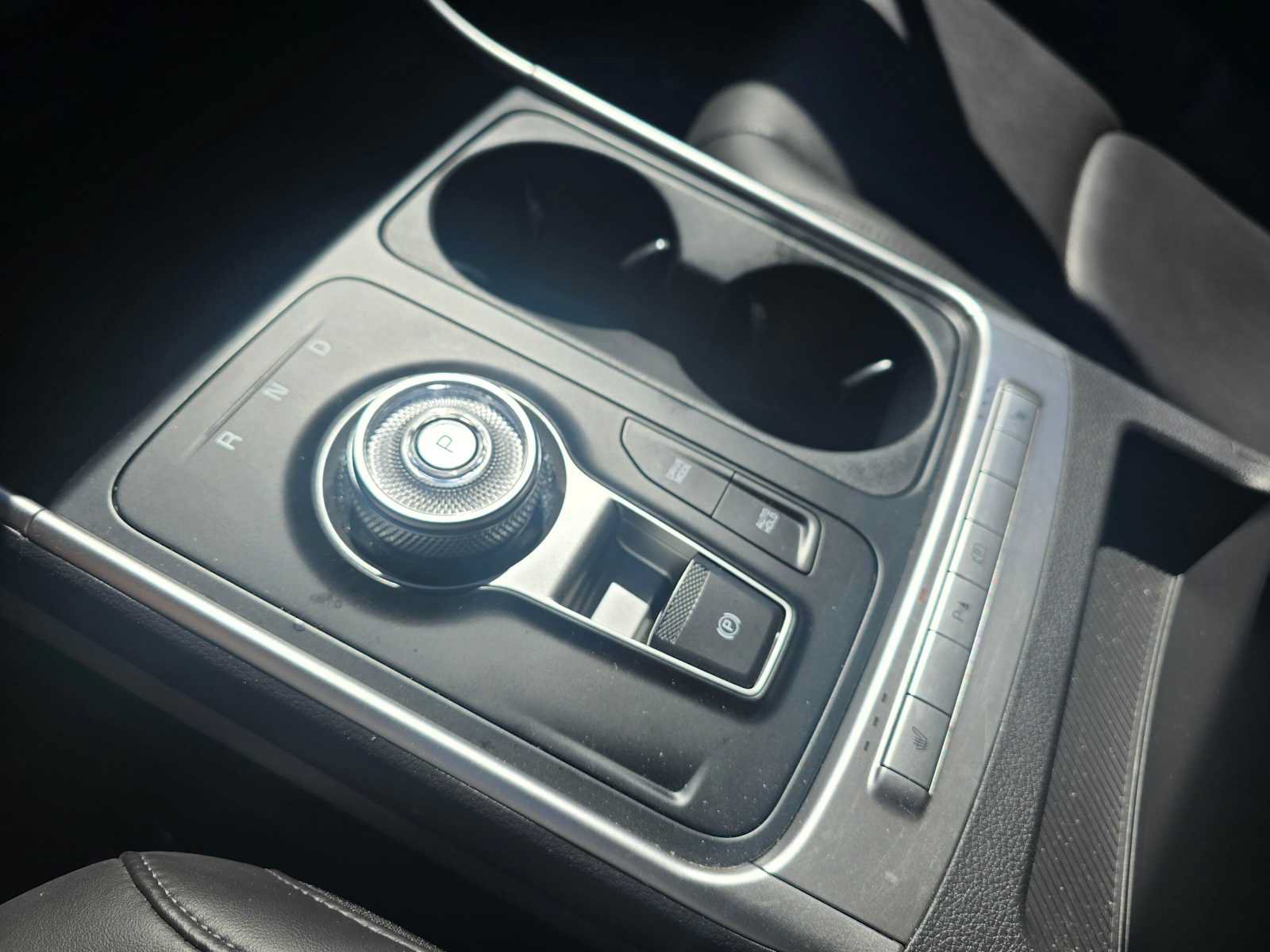 Used 2026 Kia Carnival LXS FWD image 29