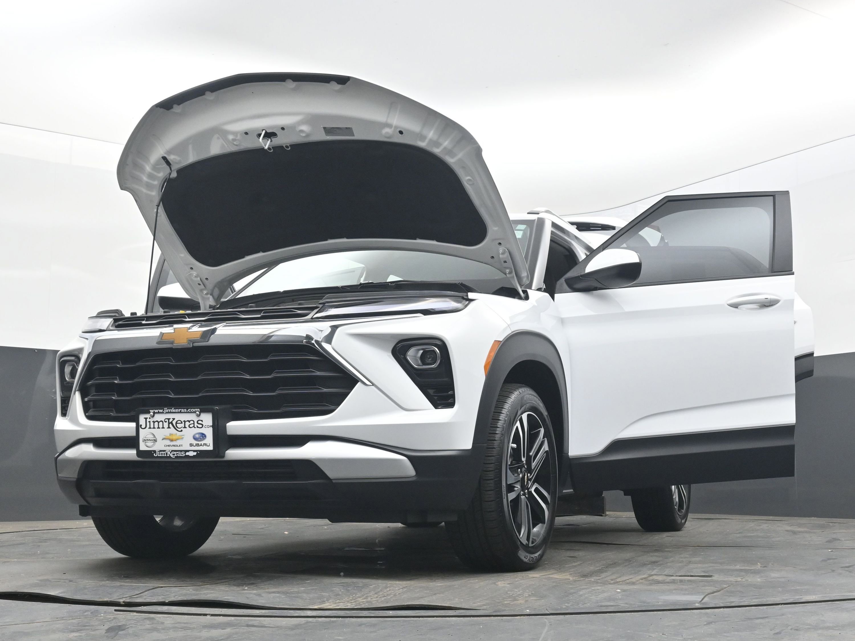 Used 2024 Chevrolet TrailBlazer LT w/ Convenience Package AWD/4WD image 42