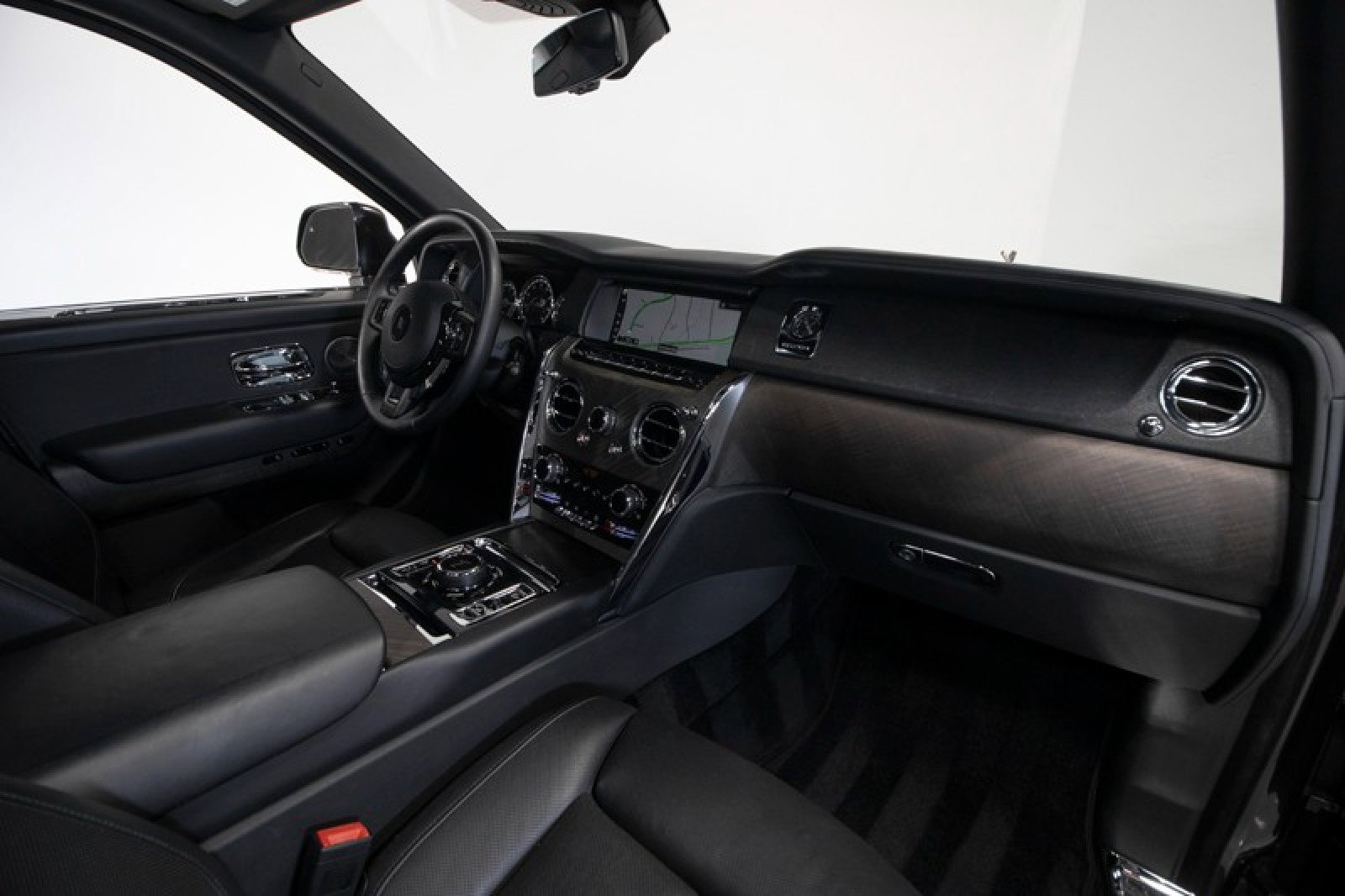 Used 2019 Rolls-Royce Cullinan image 55