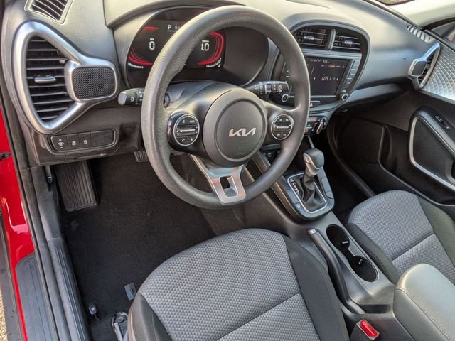 Used 2024 Kia Soul LX w/ Option Group 015 image 10